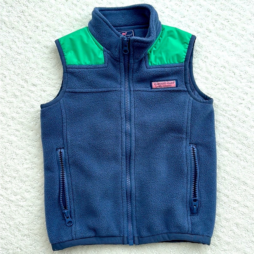 Vineyard Vines 4T vest